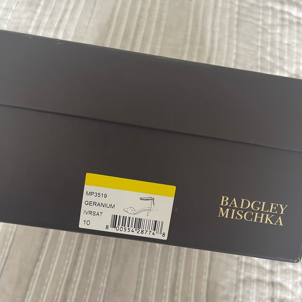 Badgley Mischka bridal heel - Picture 4 of 5